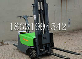 塔城地区电动叉车全电动站驾式叉车2吨小型搬运车电动叉车塔城地区小型堆垛车2吨小型搬运车全电动